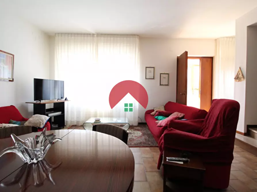 Immagine 9 di Villetta a schiera in vendita  in via dei japigii a Matera