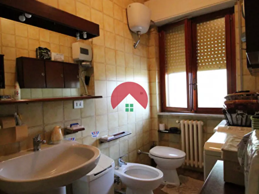 Immagine 11 di Villetta a schiera in vendita  in via dei japigii a Matera