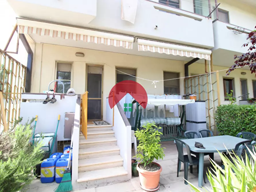 Immagine 20 di Villetta a schiera in vendita  in via dei japigii a Matera