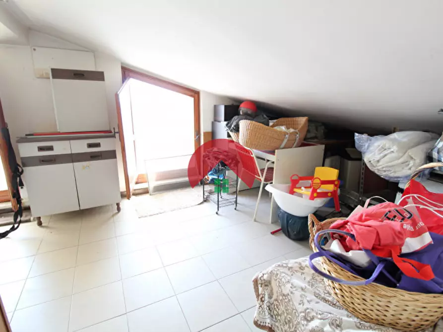 Immagine 36 di Villetta a schiera in vendita  in via dei japigii a Matera