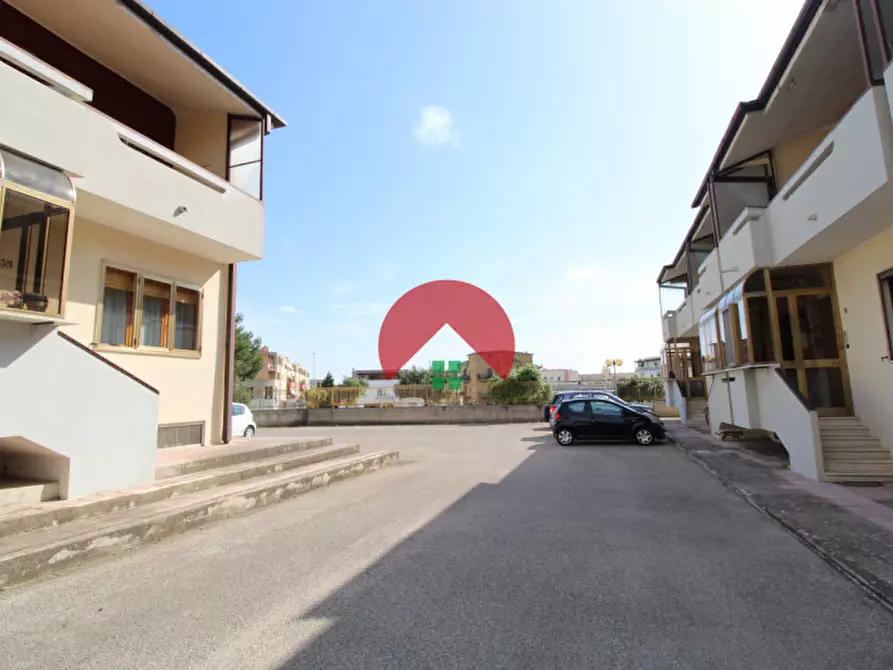 Immagine 47 di Villetta a schiera in vendita  in via dei japigii a Matera