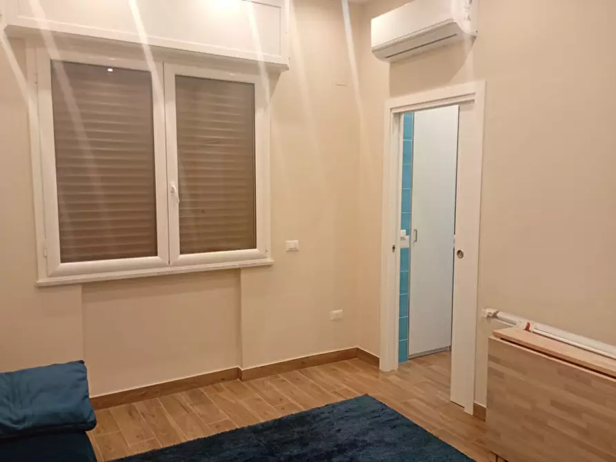 Immagine 14 di Appartamento in affitto  in via Enea Zanfagna 3 a Napoli