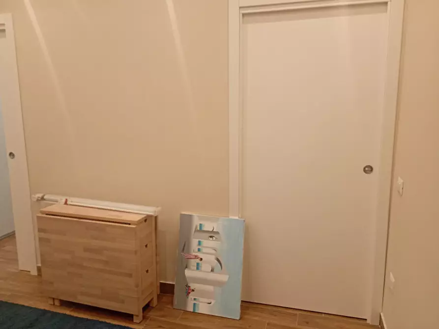 Immagine 15 di Appartamento in affitto  in via Enea Zanfagna 3 a Napoli