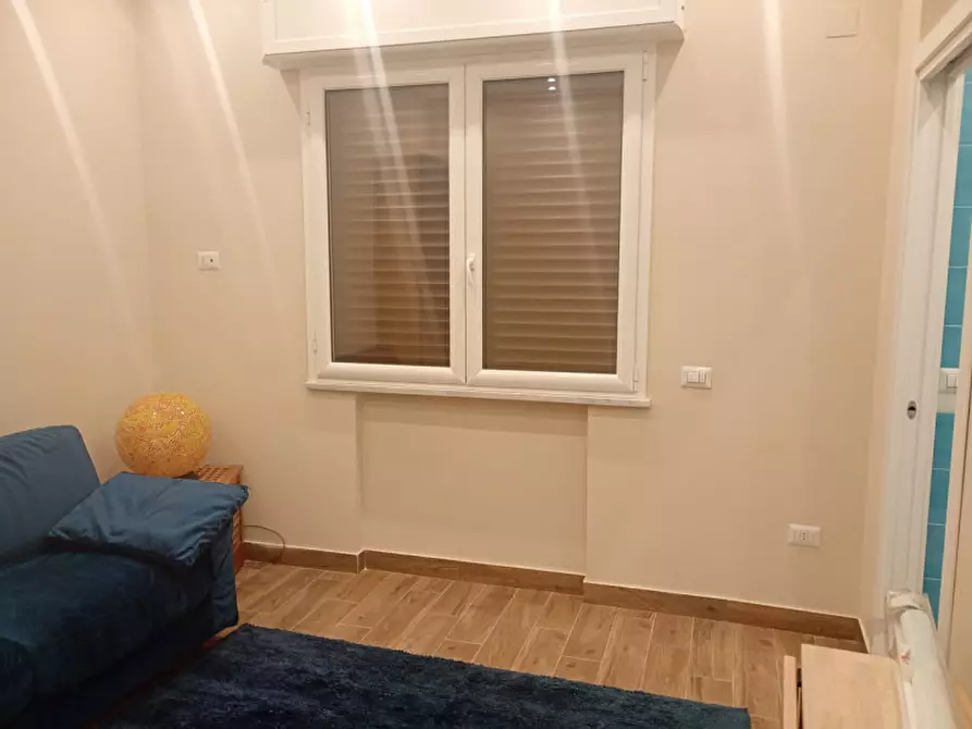 Immagine 16 di Appartamento in affitto  in via Enea Zanfagna 3 a Napoli