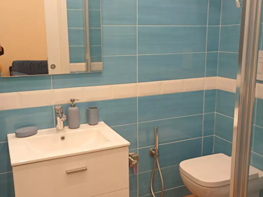 Immagine 24 di Appartamento in affitto  in via Enea Zanfagna 3 a Napoli