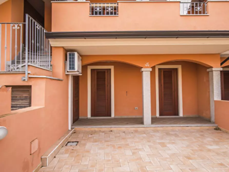 Immagine 12 di Appartamento in vendita  in Via Salvatore Quasimodo 45a a Olbia