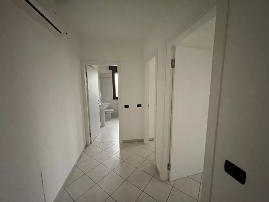 Immagine 6 di Appartamento in vendita  a Suzzara