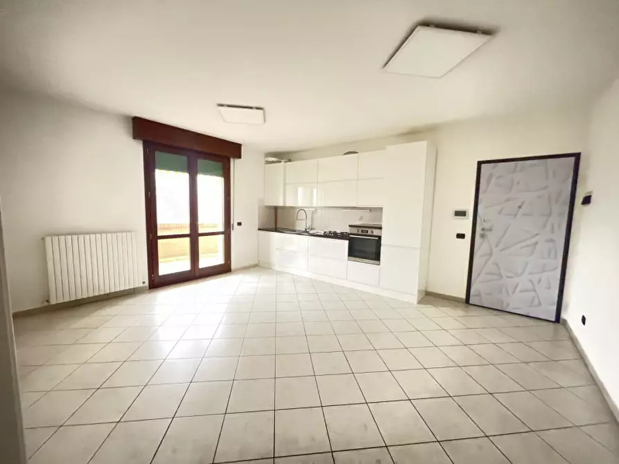 Immagine 19 di Appartamento in vendita  a Suzzara