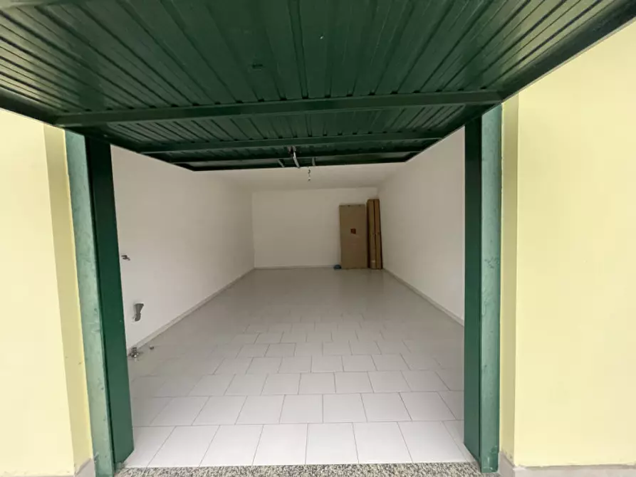 Immagine 21 di Appartamento in vendita  a Suzzara