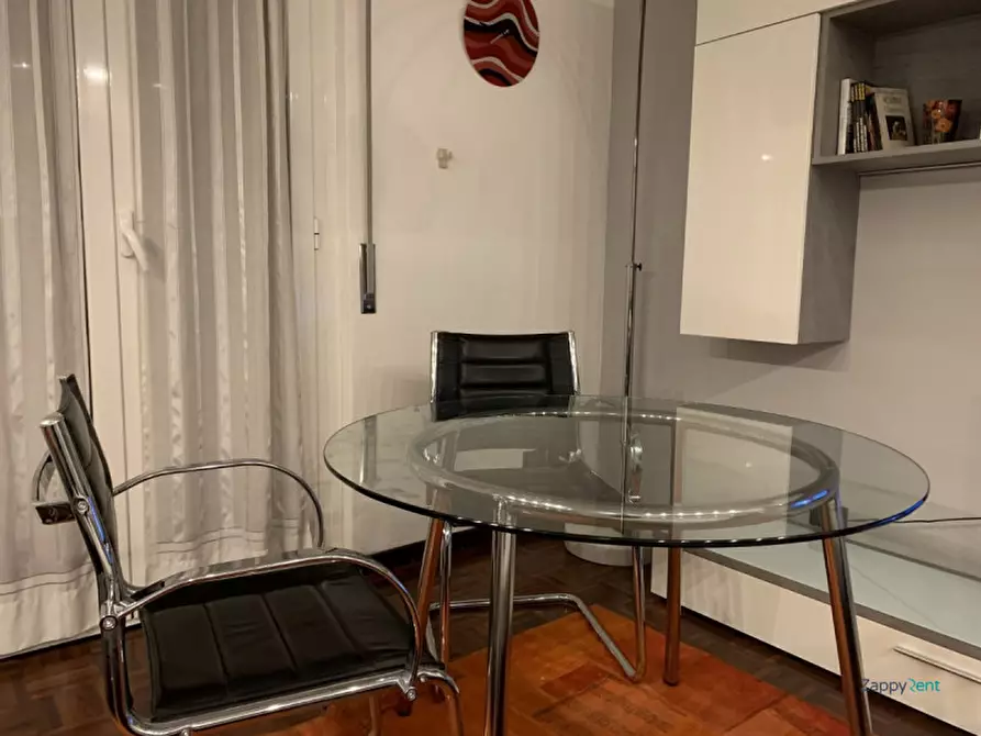 Immagine 6 di Appartamento in affitto  in Via Luigi Resnati a Milano