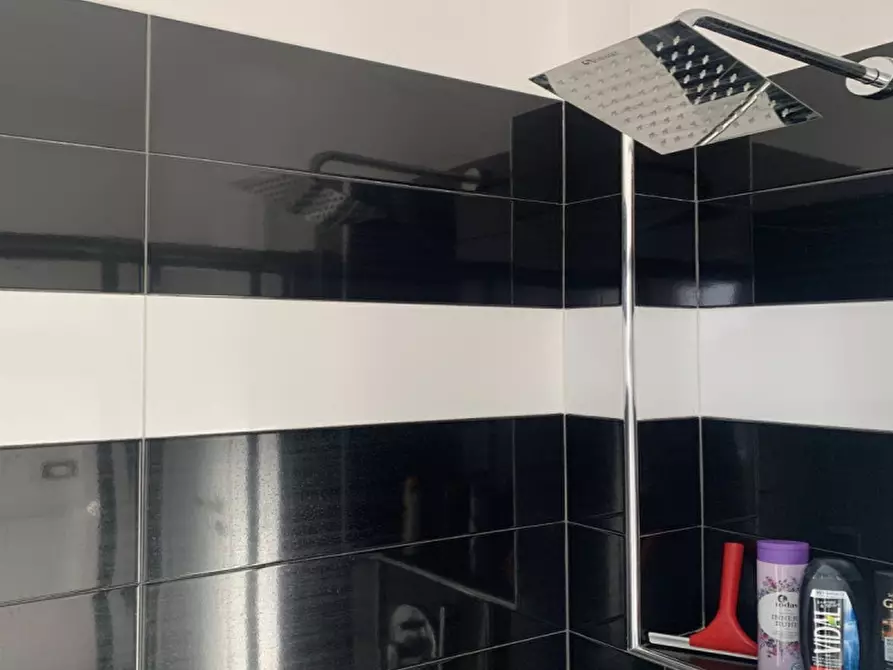 Immagine 24 di Appartamento in affitto  in Via Luigi Resnati a Milano