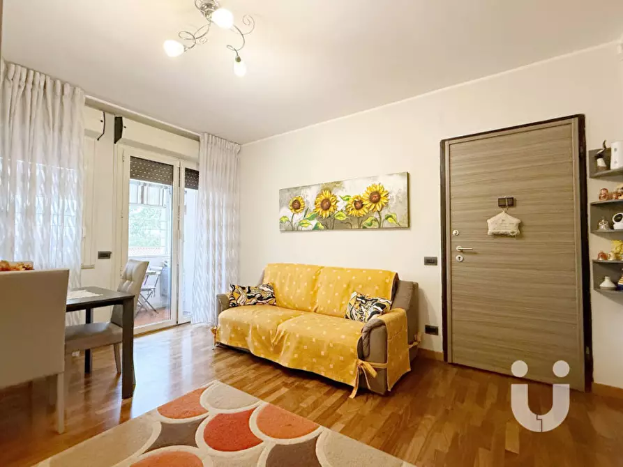 Immagine 4 di Appartamento in vendita  in Via Cesare Maccari a Roma