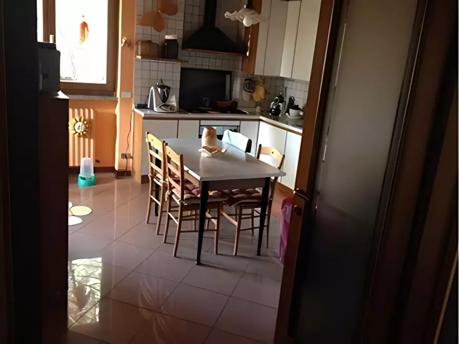 Immagine 4 di Appartamento in vendita  in Via De Amicis n. 16 a Cureggio