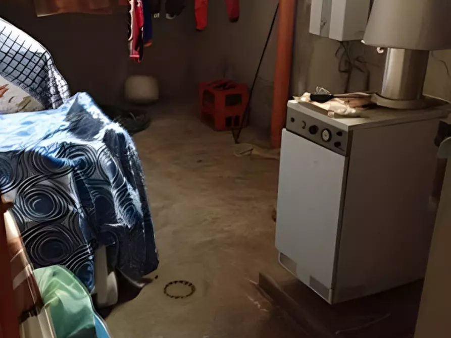 Immagine 14 di Appartamento in vendita  in Via De Amicis n. 16 a Cureggio