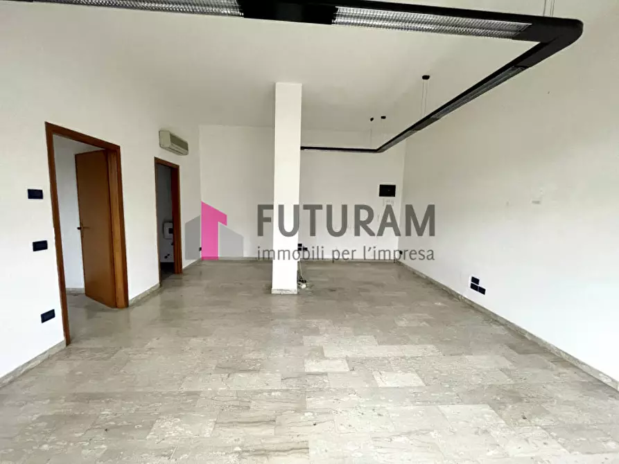 Immagine 6 di Ufficio in vendita  in VIA ROMA 1 a Selvazzano Dentro