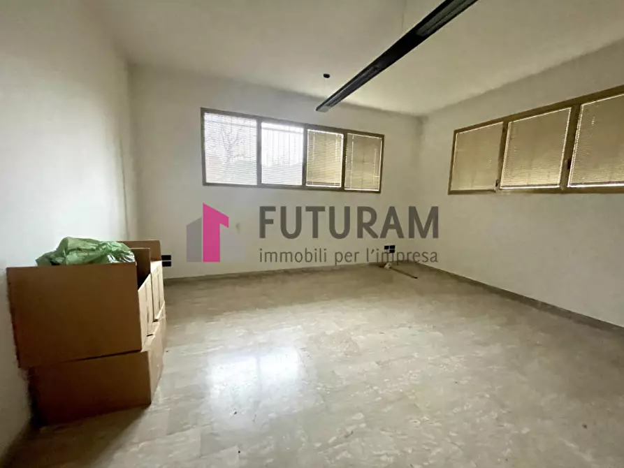 Immagine 21 di Ufficio in vendita  in VIA ROMA 1 a Selvazzano Dentro