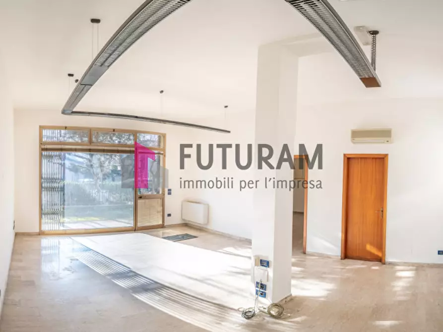 Immagine 29 di Ufficio in vendita  in VIA ROMA 1 a Selvazzano Dentro