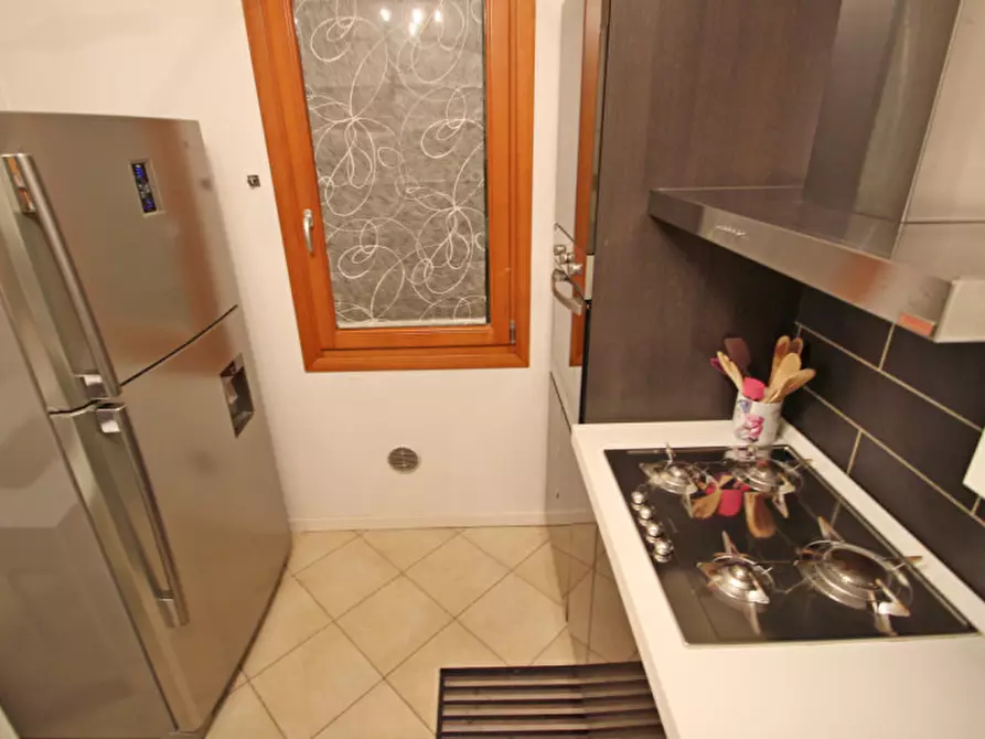 Immagine 4 di Appartamento in affitto  in Via Rugoletto a Santa Maria Di Sala