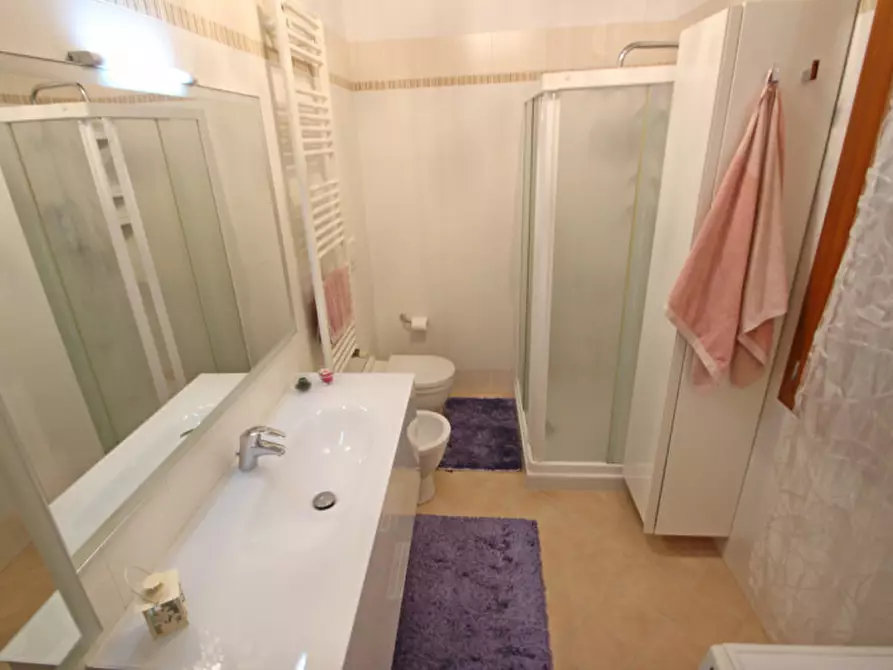 Immagine 5 di Appartamento in affitto  in Via Rugoletto a Santa Maria Di Sala