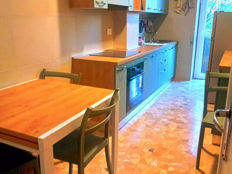Immagine 3 di Appartamento in affitto  in Piazza Insubria a Milano