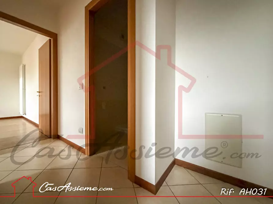 Immagine 9 di Appartamento in vendita  a Rossano Veneto