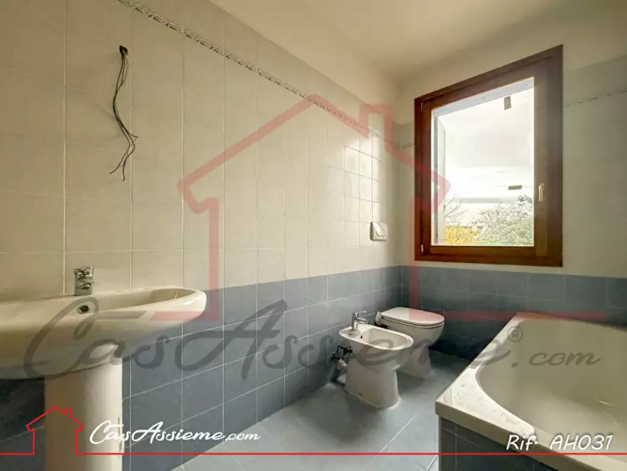 Immagine 15 di Appartamento in vendita  a Rossano Veneto