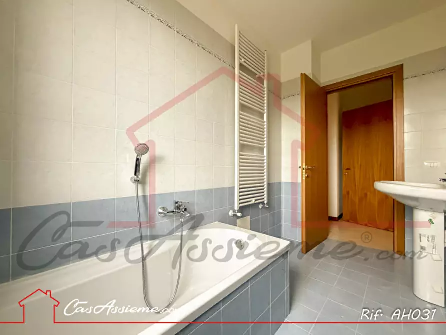 Immagine 16 di Appartamento in vendita  a Rossano Veneto