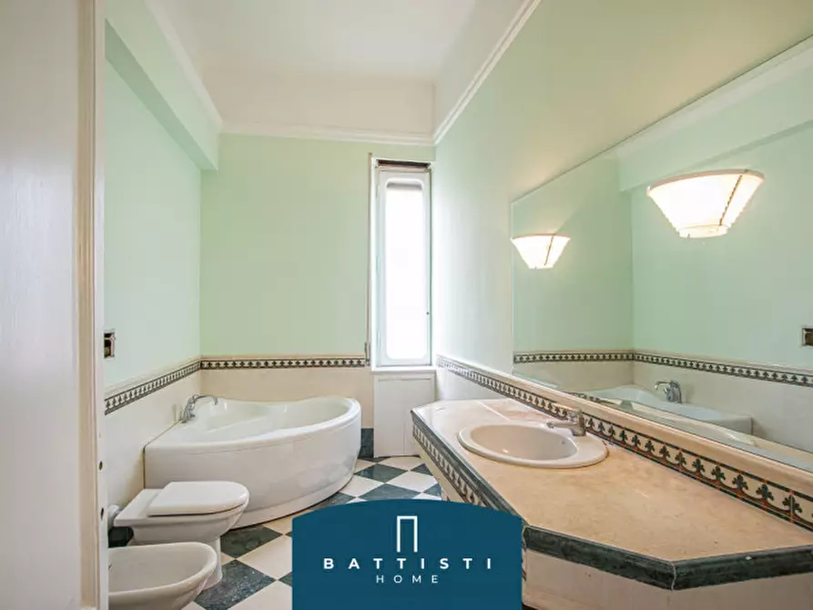 Immagine 22 di Appartamento in affitto  in Via Montevideo a Roma