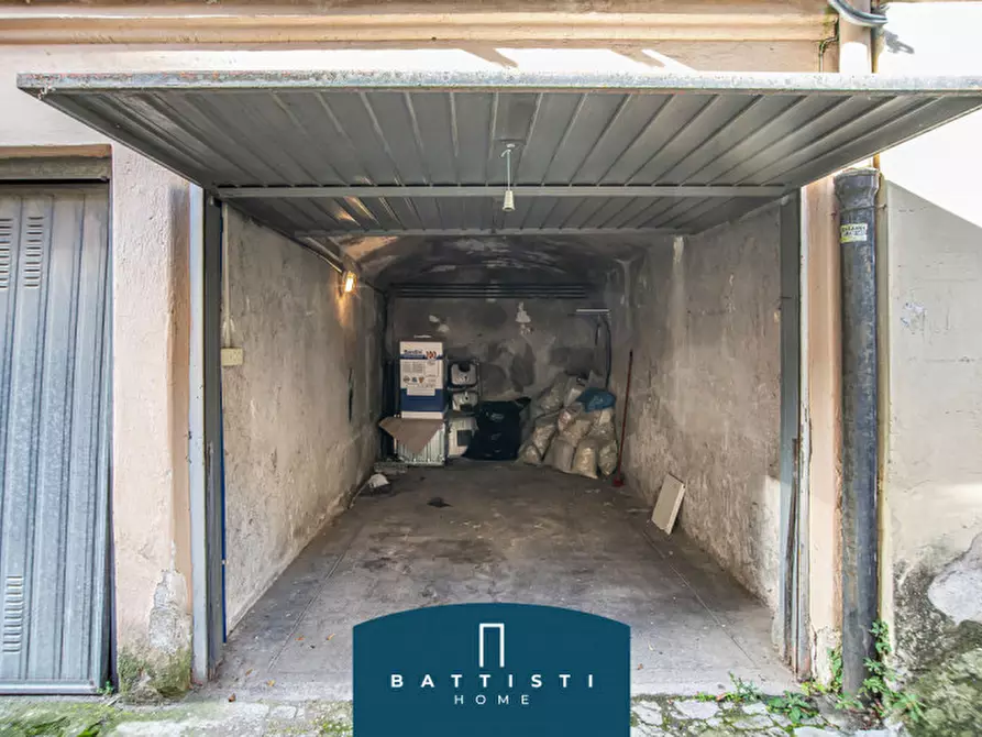 Immagine 26 di Appartamento in affitto  in Via Montevideo a Roma