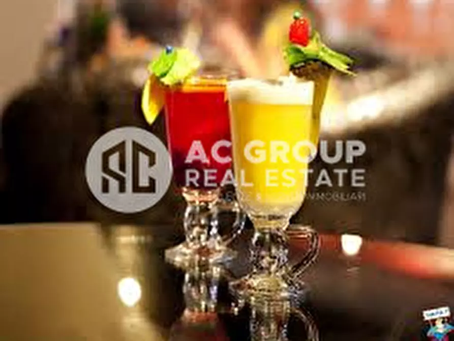 Immagine 13 di Attività commerciale in vendita  in C.so Italia a Saronno