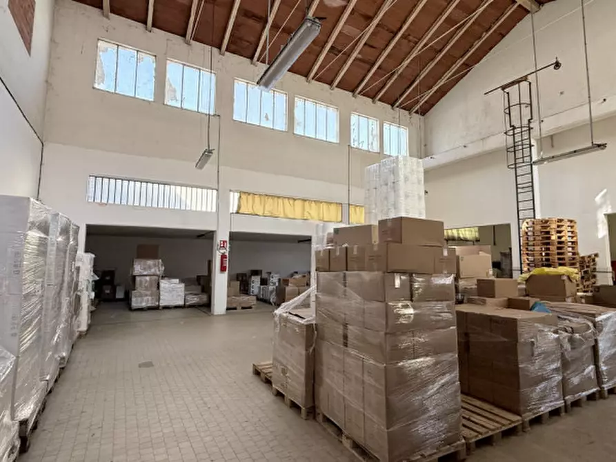 Immagine 2 di Ufficio in vendita  in Via Jacopo Avanzo a Padova