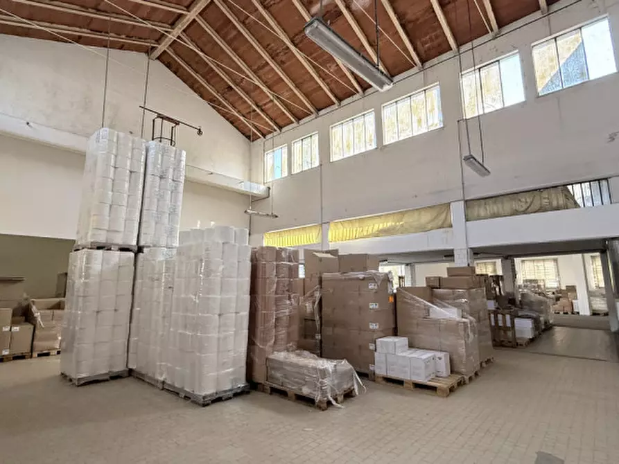 Immagine 3 di Ufficio in vendita  in Via Jacopo Avanzo a Padova