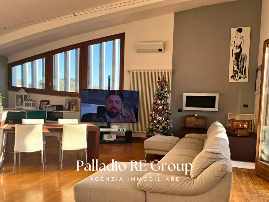 Immagine 12 di Attico in vendita  in Viale Verona a Vicenza