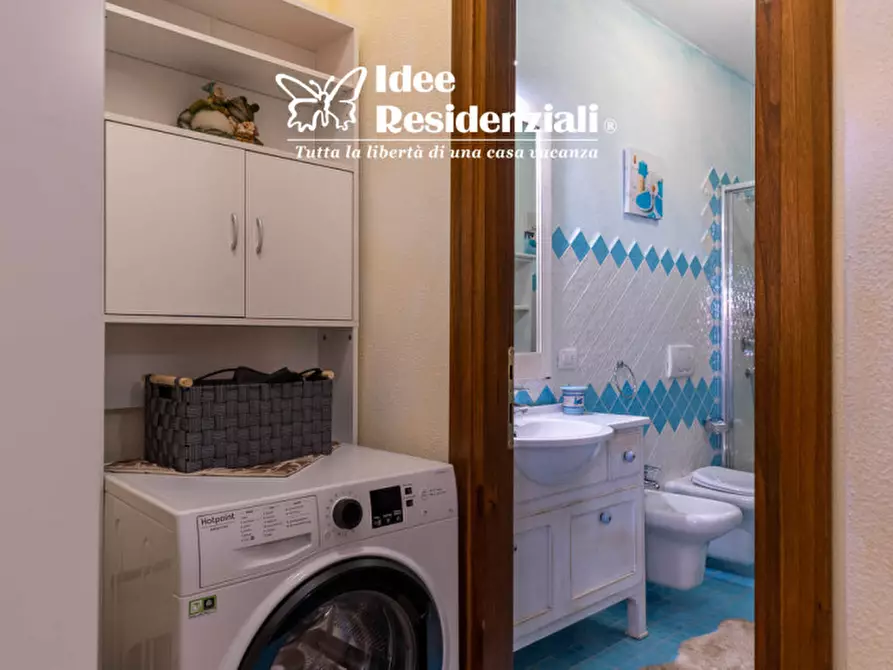 Immagine 11 di Appartamento in vendita  in Via La Galatea a Palau