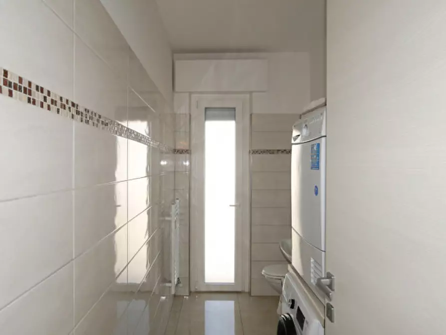 Immagine 22 di Appartamento in vendita  in via giulio cesare 53 a Vasto