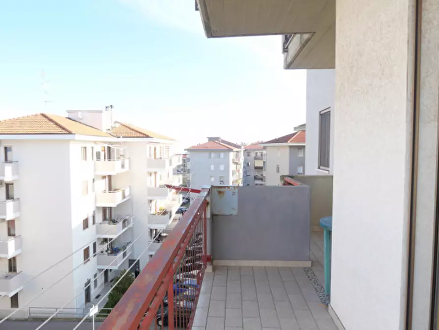 Immagine 28 di Appartamento in vendita  in via giulio cesare 53 a Vasto