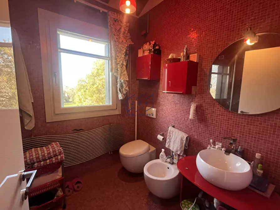 Immagine 33 di Villa in vendita  in Via Borgo Tonini a Vazzola