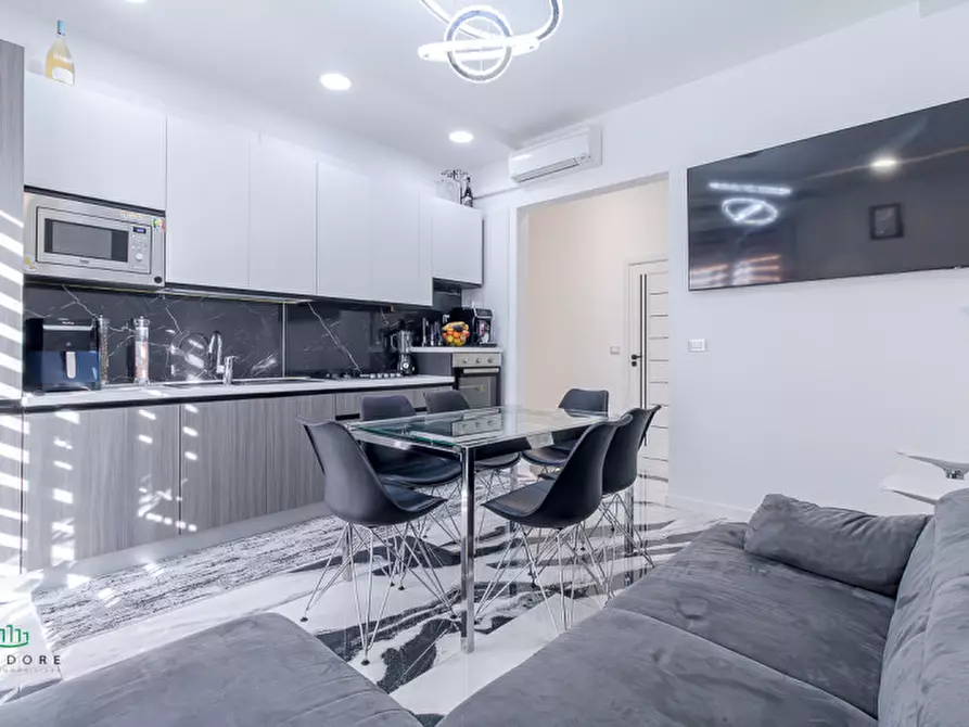 Immagine 8 di Appartamento in vendita  in via toscana 176 a Bologna