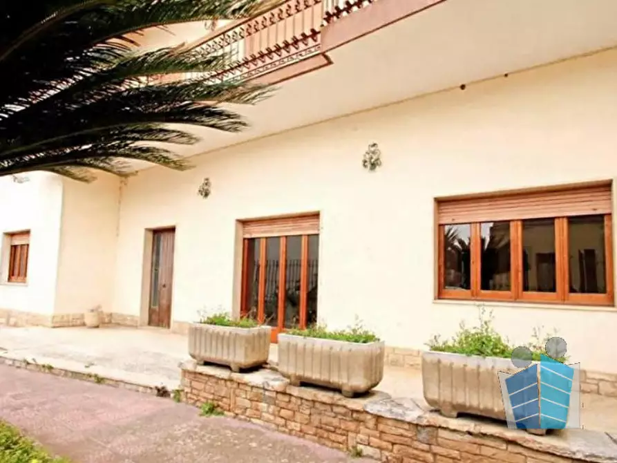 Immagine 14 di Casa bifamiliare in vendita  in via san pio X a Squinzano