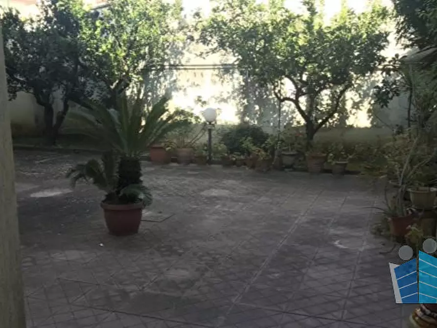 Immagine 18 di Casa bifamiliare in vendita  in via san pio X a Squinzano