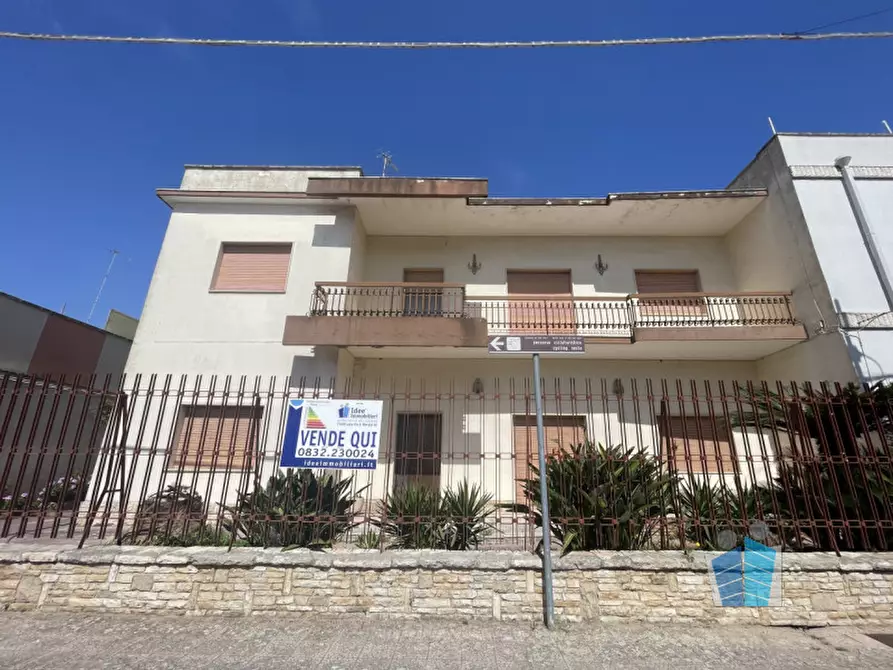 Immagine 29 di Casa bifamiliare in vendita  in via san pio X a Squinzano