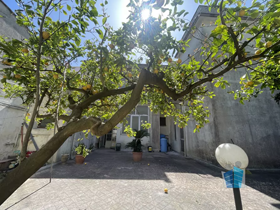 Immagine 30 di Casa bifamiliare in vendita  in via san pio X a Squinzano