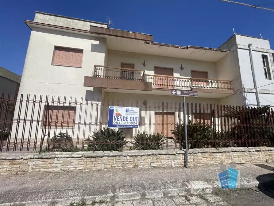 Immagine 31 di Casa bifamiliare in vendita  in via san pio X a Squinzano