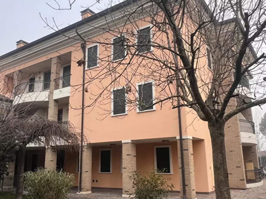 Immagine 8 di Ufficio in vendita  in Via Roma a Legnaro