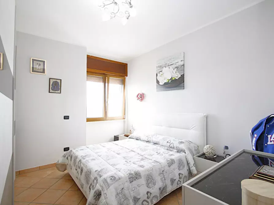 Immagine 15 di Appartamento in vendita  in Via Don Gnocchi a Parabita