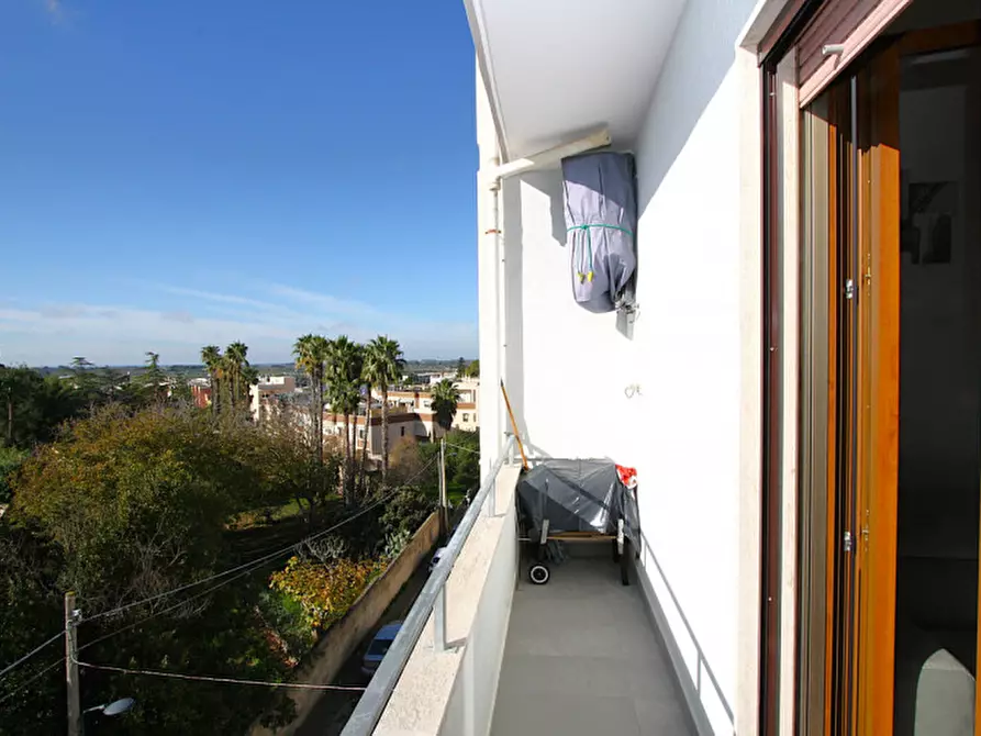 Immagine 25 di Appartamento in vendita  in Via Don Gnocchi a Parabita