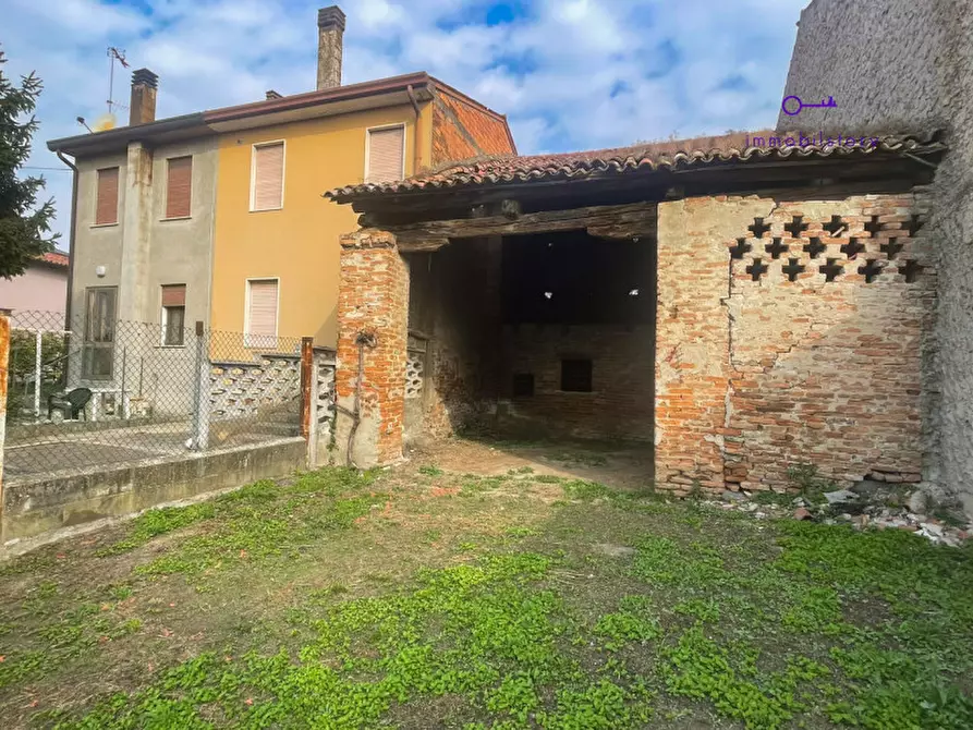 Immagine 1 di Villetta a schiera in vendita  in via atheste a Ospedaletto Euganeo