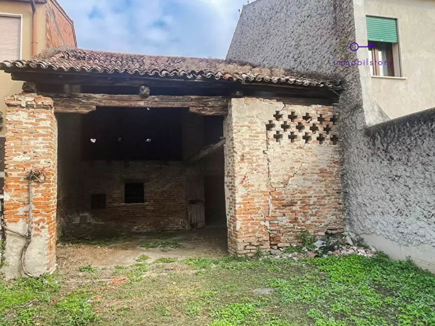 Immagine 2 di Villetta a schiera in vendita  in via atheste a Ospedaletto Euganeo