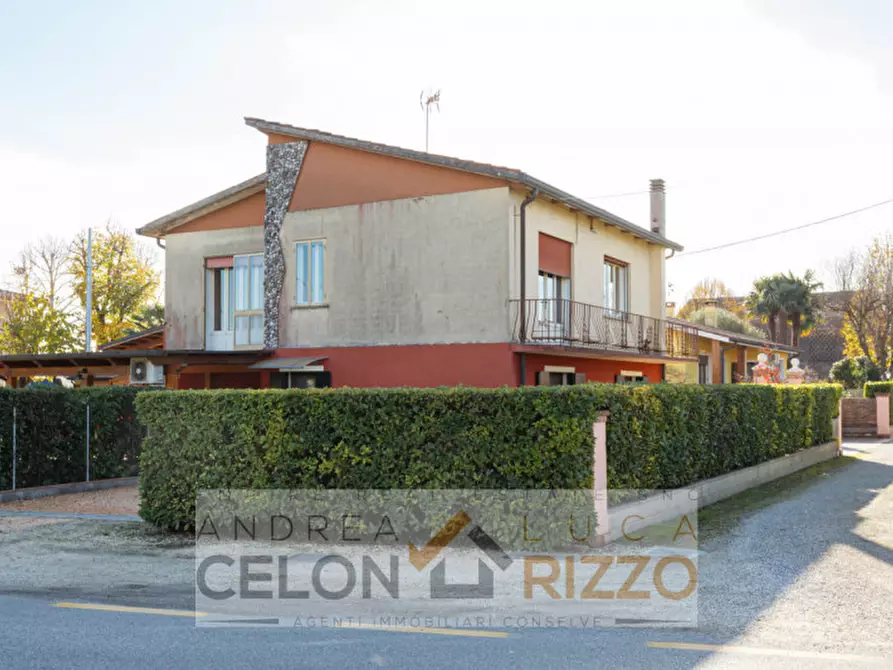 Immagine 2 di Casa bifamiliare in vendita  in Via Cona, 20/A a Agna