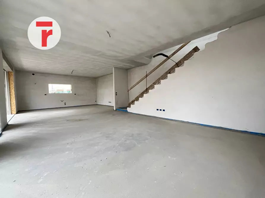 Immagine 3 di Villa in vendita  in Via Roma a Limena